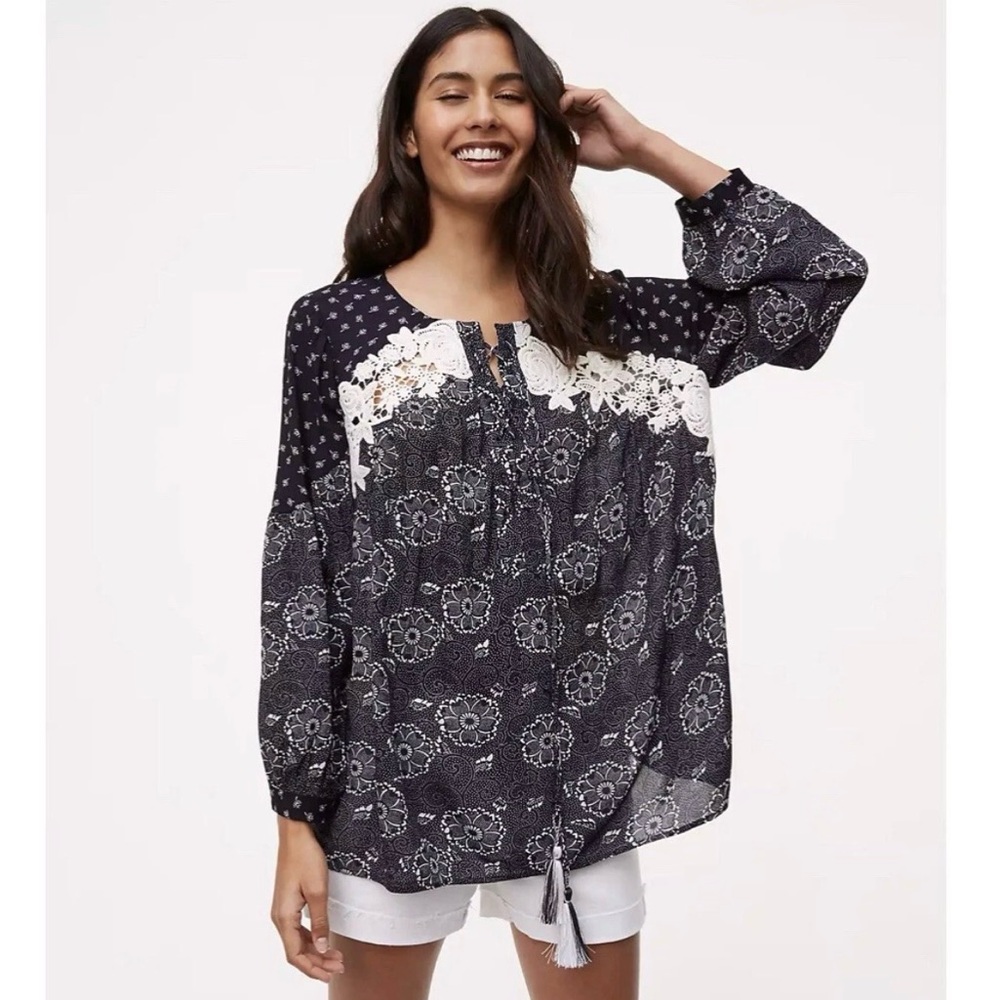 LOFT Oversized Top Navy Blue White Embroidered Lightweight Boho Womens Small